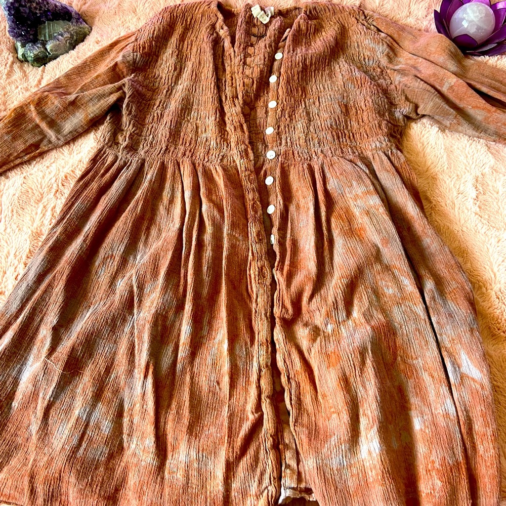 Long Sleeved Button Up Top SZ L